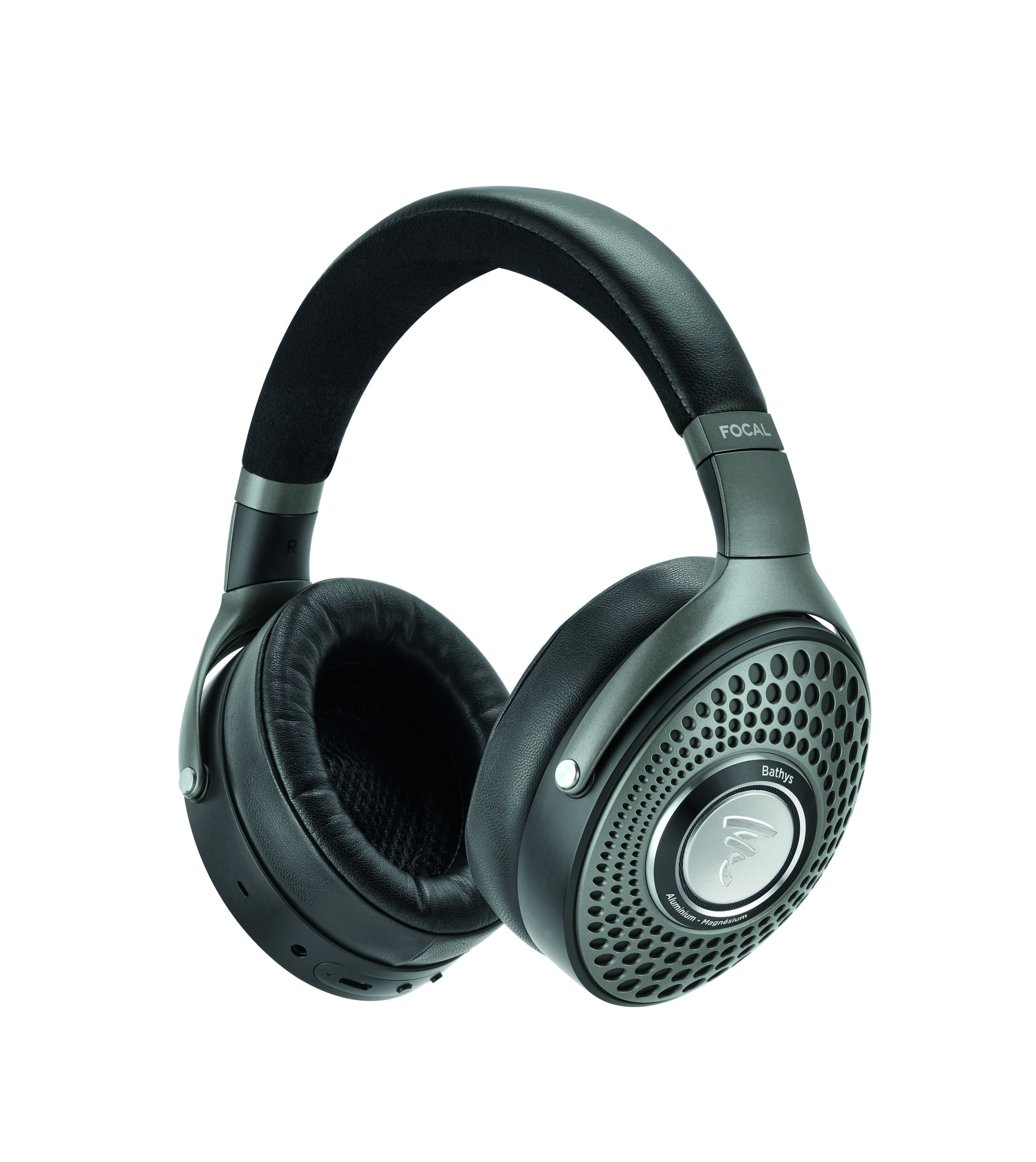 focal-bathys-wireless-headphones
