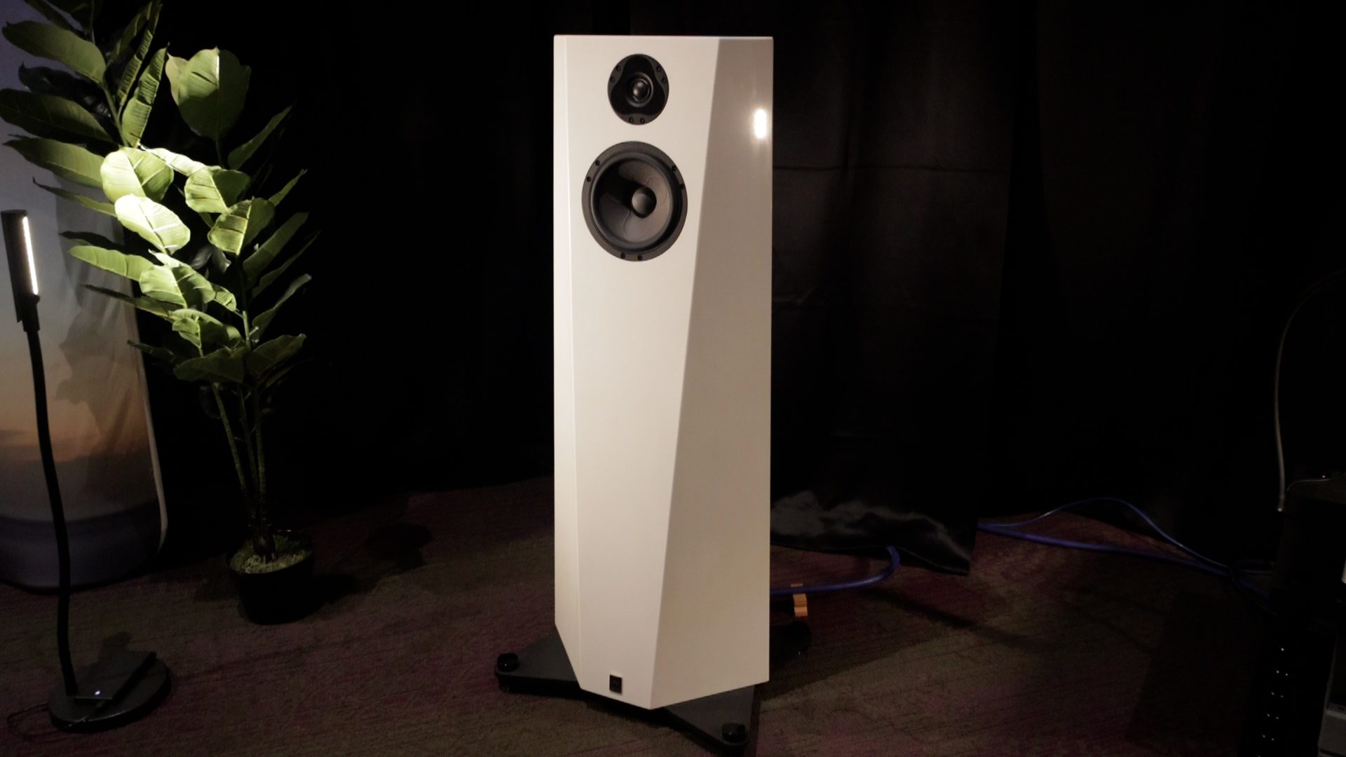 acora acoustics quartz speaker
