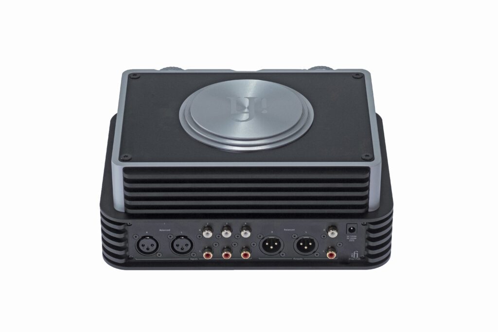 iFi Audio iCAN Phantom (rear)