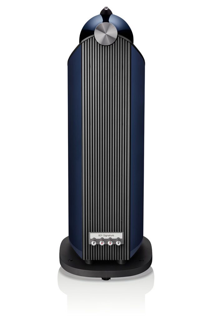 801 Signature Midnight Blue Metallic Rear