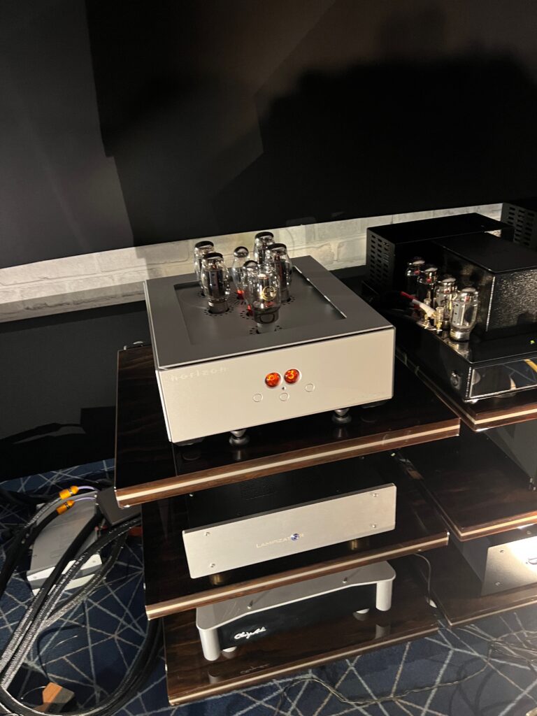 LampizatOr Horizon360