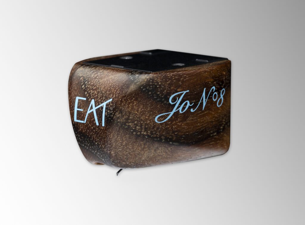 EAT Jo No 8