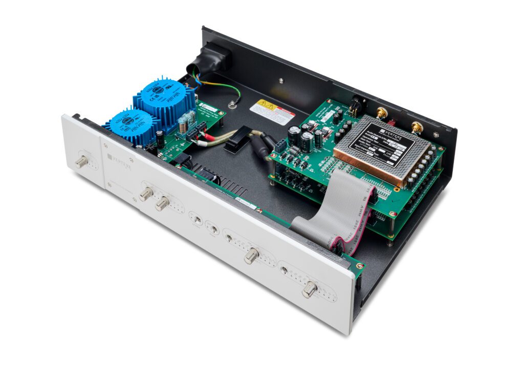 Vertere_CALON-Internals no screened PSU
