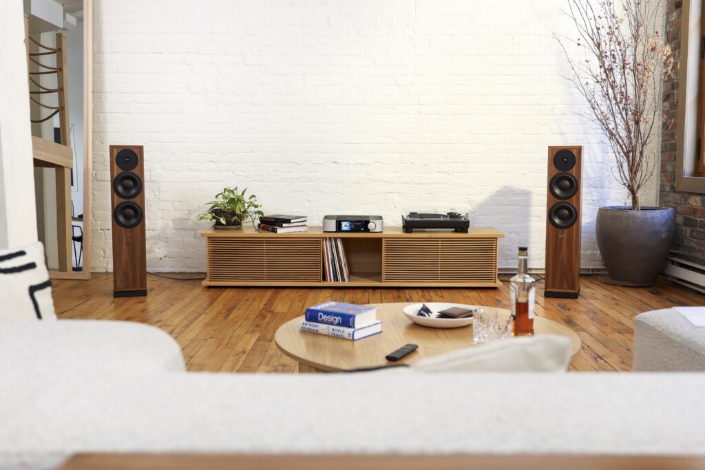 371 2-tone Main Set up - Streaming - 8M5A0084