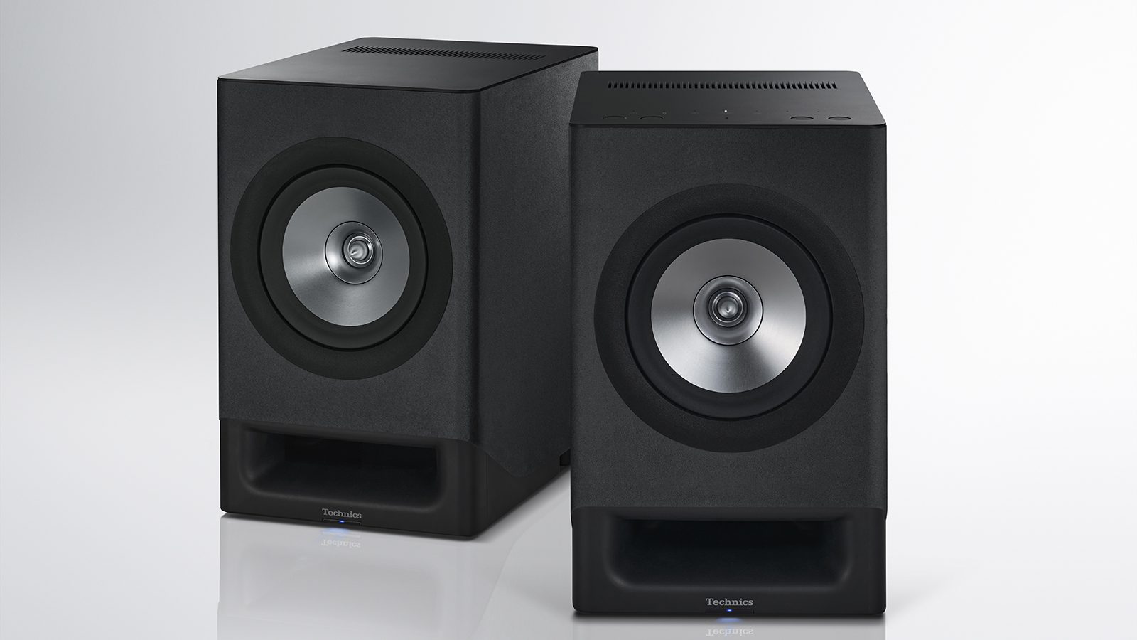Technics SC-CX700 wireless active loudspeaker
